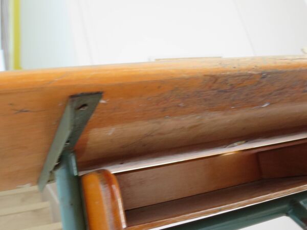 Bureau d’écolier vintage en bois et métal - Bureau double