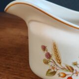 "Harvest 1418" sauceboat in English porcelain