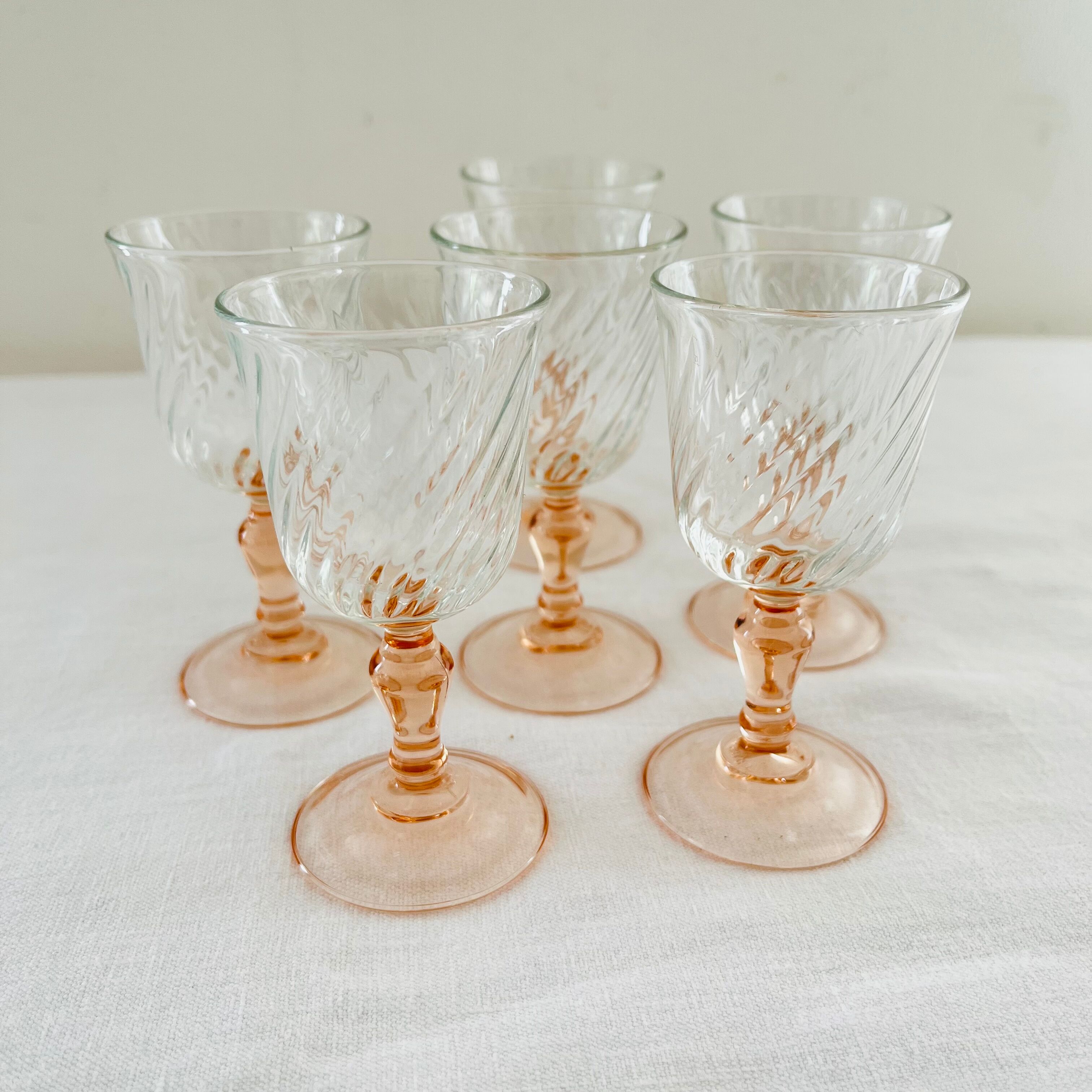 Set of 6 luminarc pink wine glass