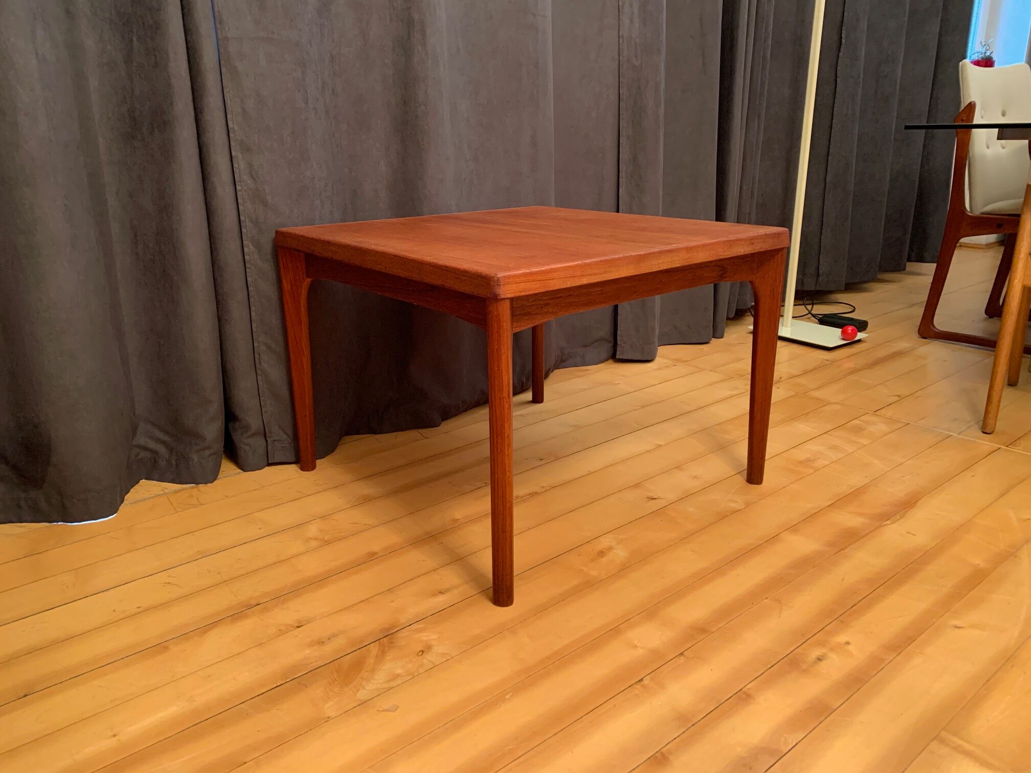 Coffee table by Henning Kjærnulf, Vejle Stole & Møbelfabrik, Denmark, 1960s.