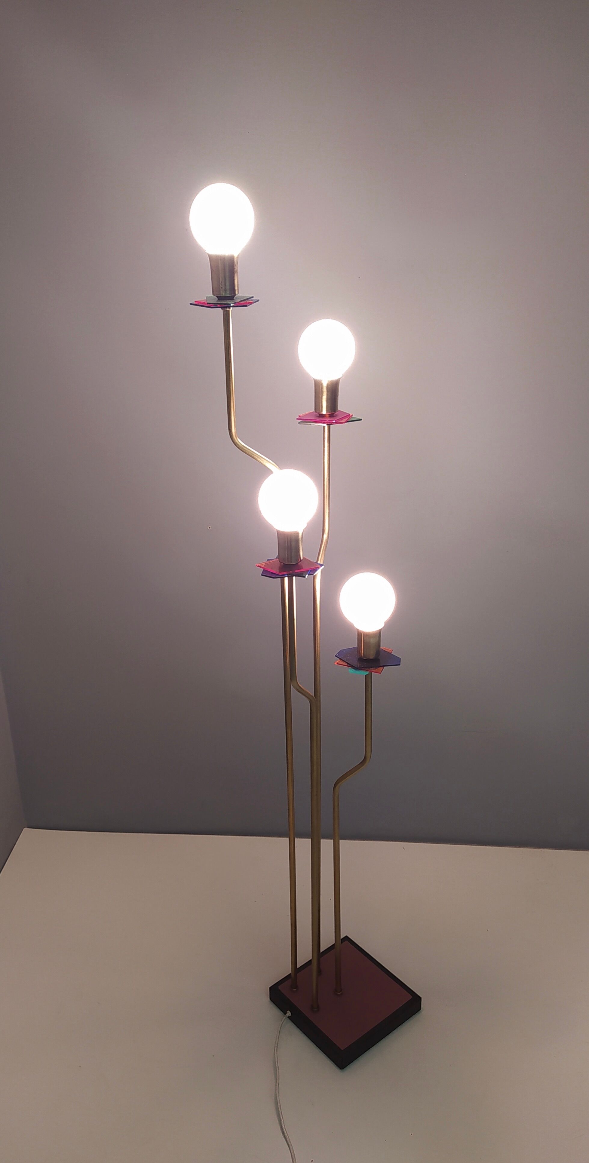 Brass, varnished metal and plexiglas floor lamp "alberelli" by c. la gaipa, 2020