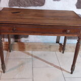 Farm table