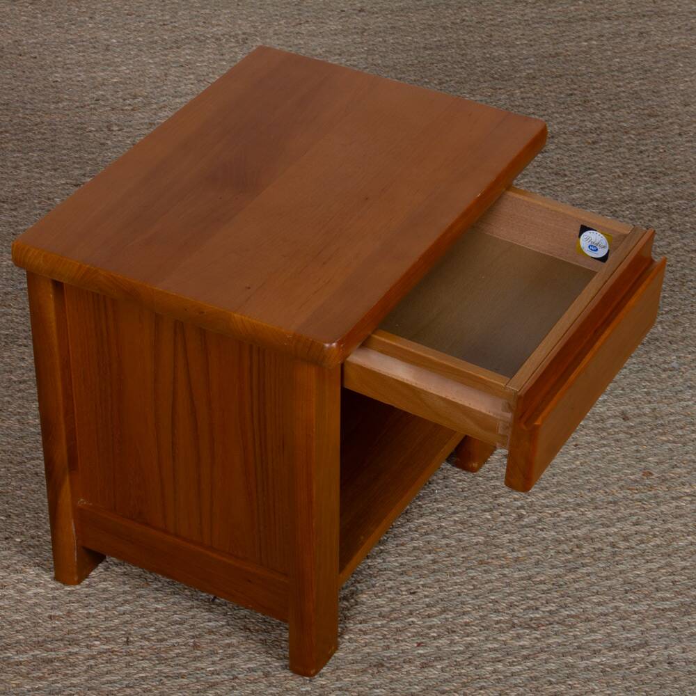 Vintage solid elm bedside table, 1980