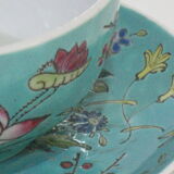 Cup-under cup