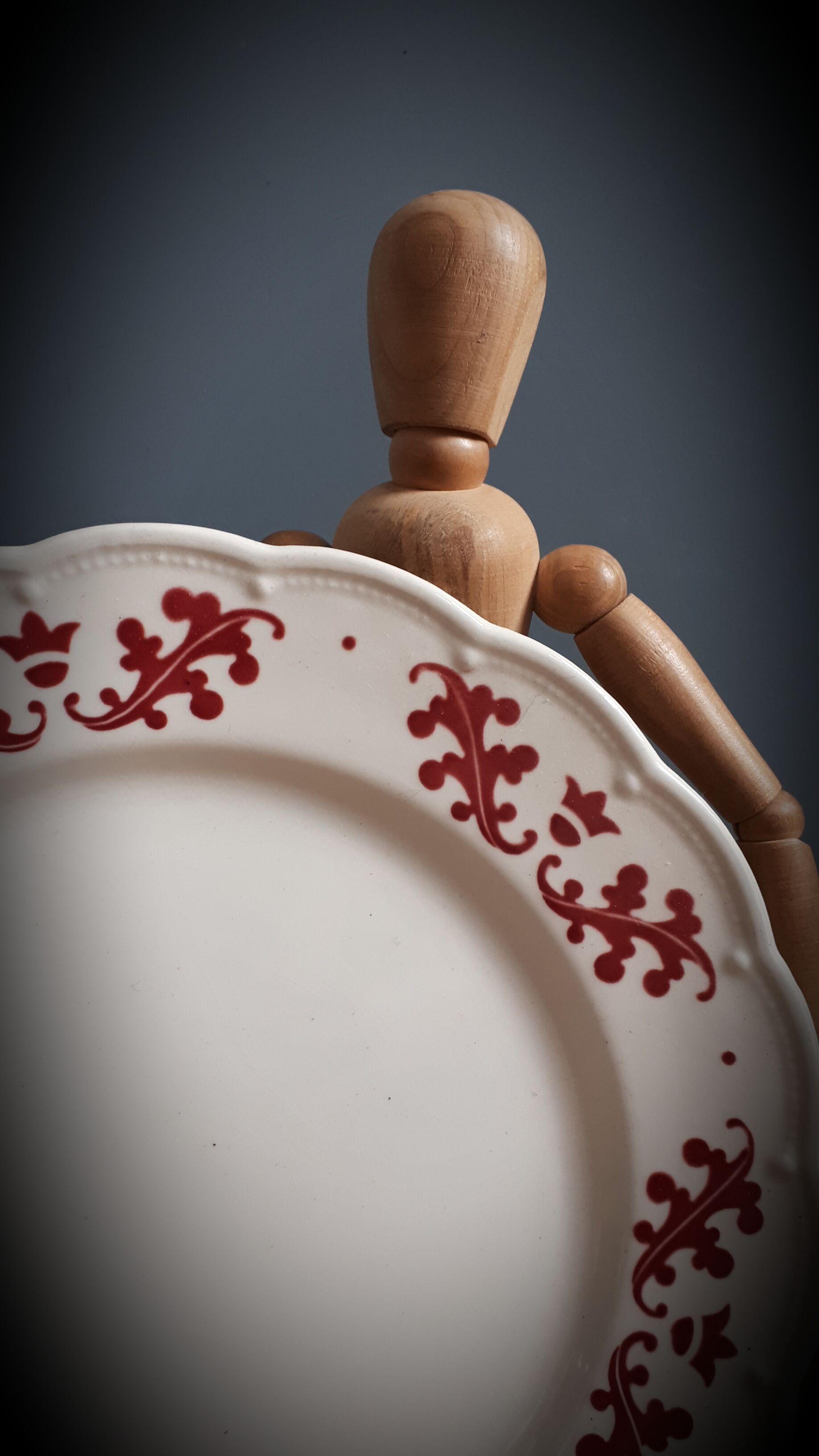 Coronation boch plate