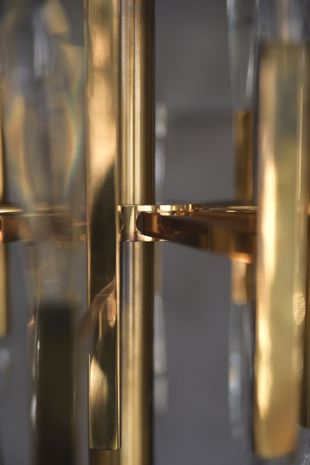 Italian brass chandelier with glass icicles from Sciolari, 1970