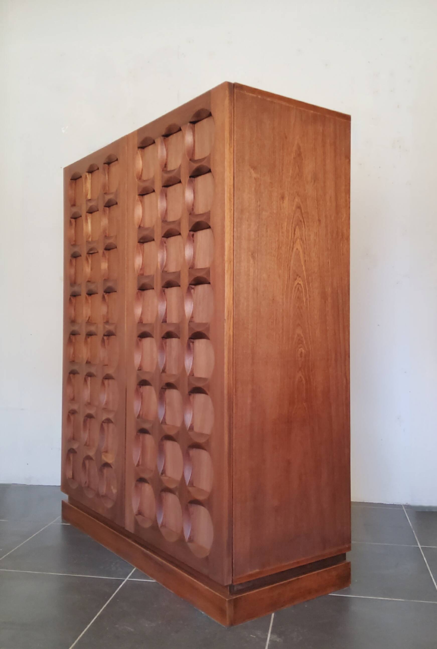 Meuble brutaliste, années 1970