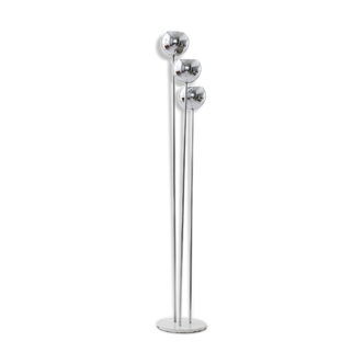 Floor lamp with 3 spheres