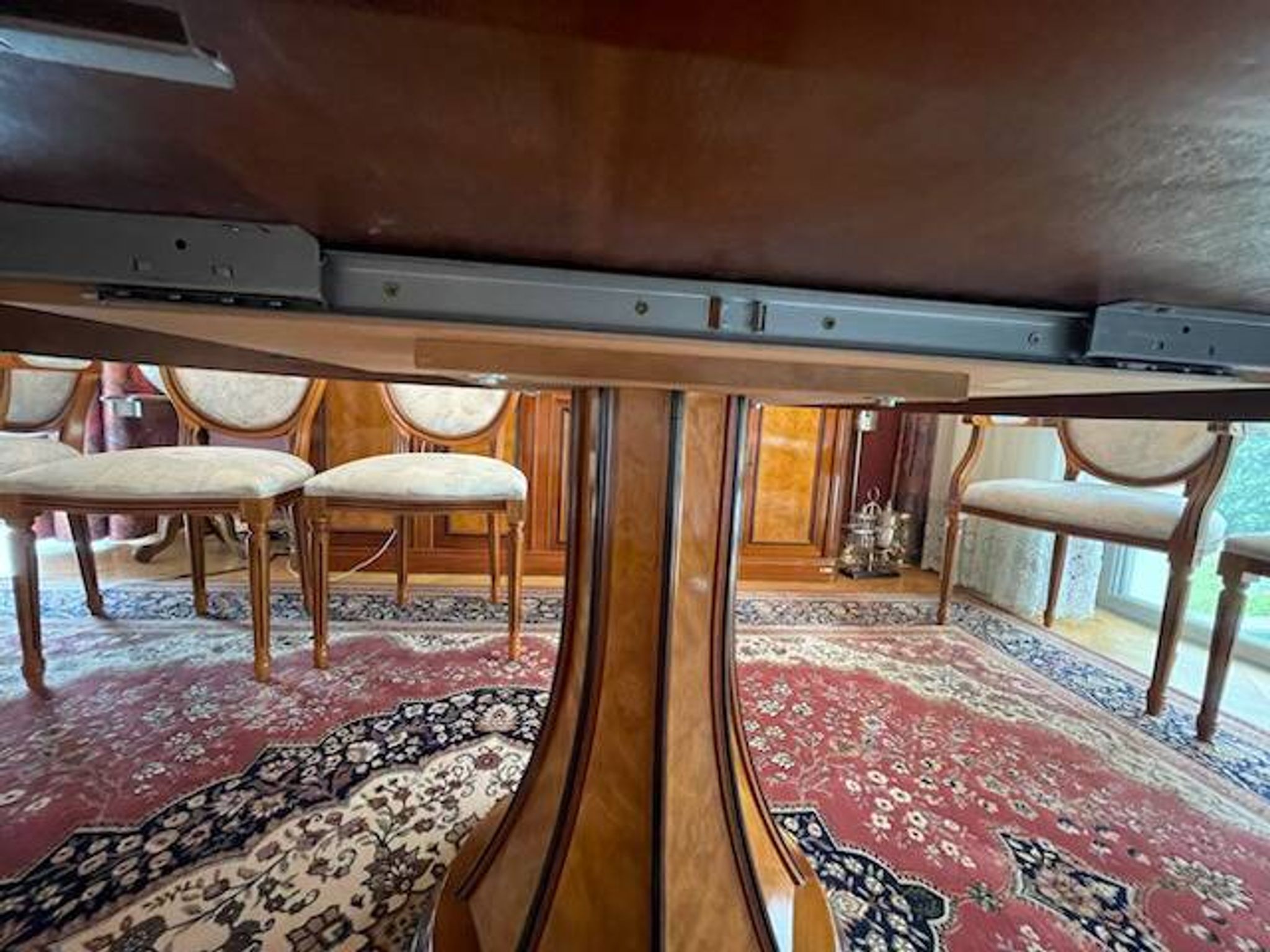 La table tulipe