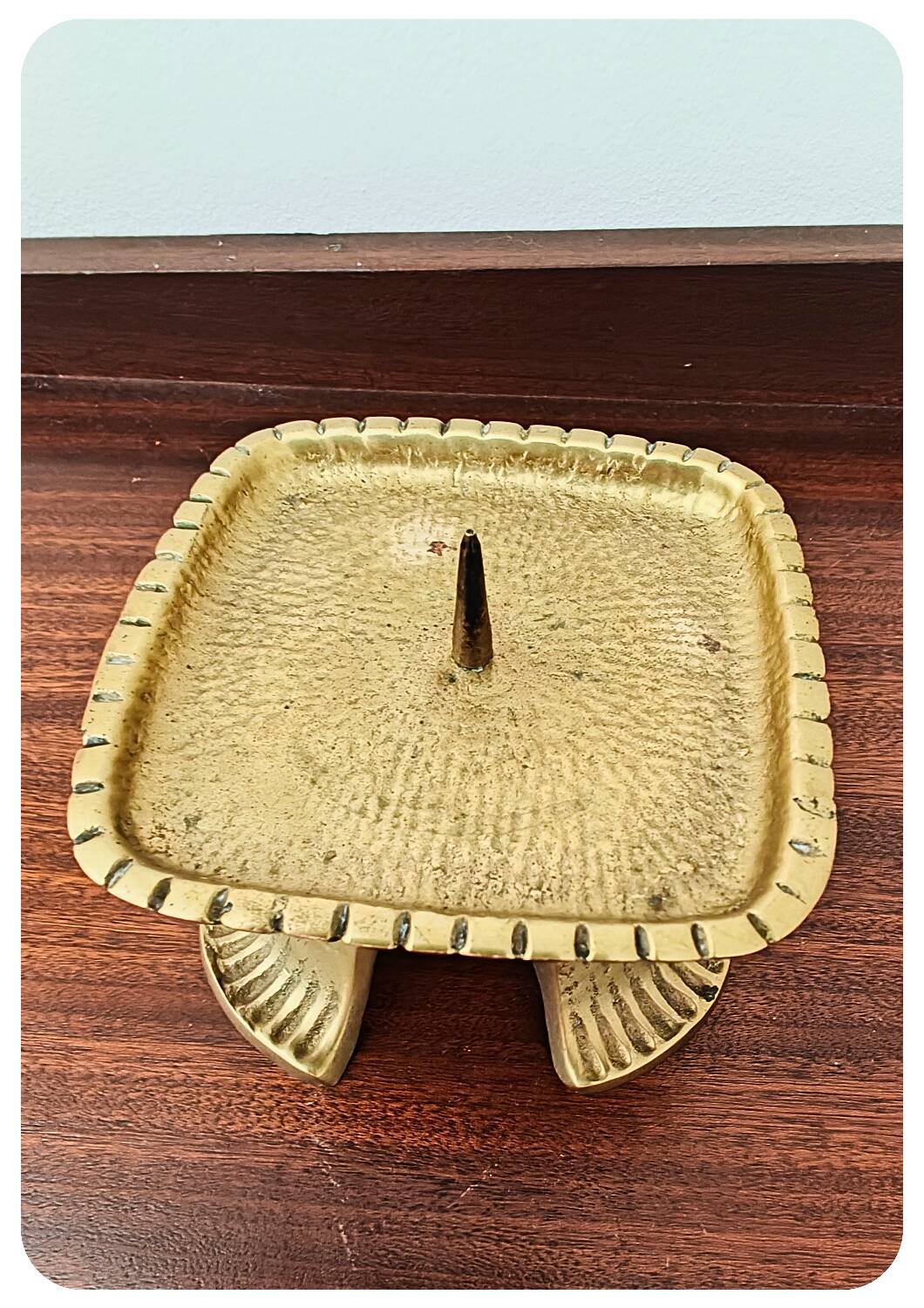 Bougeoir brutaliste en laiton