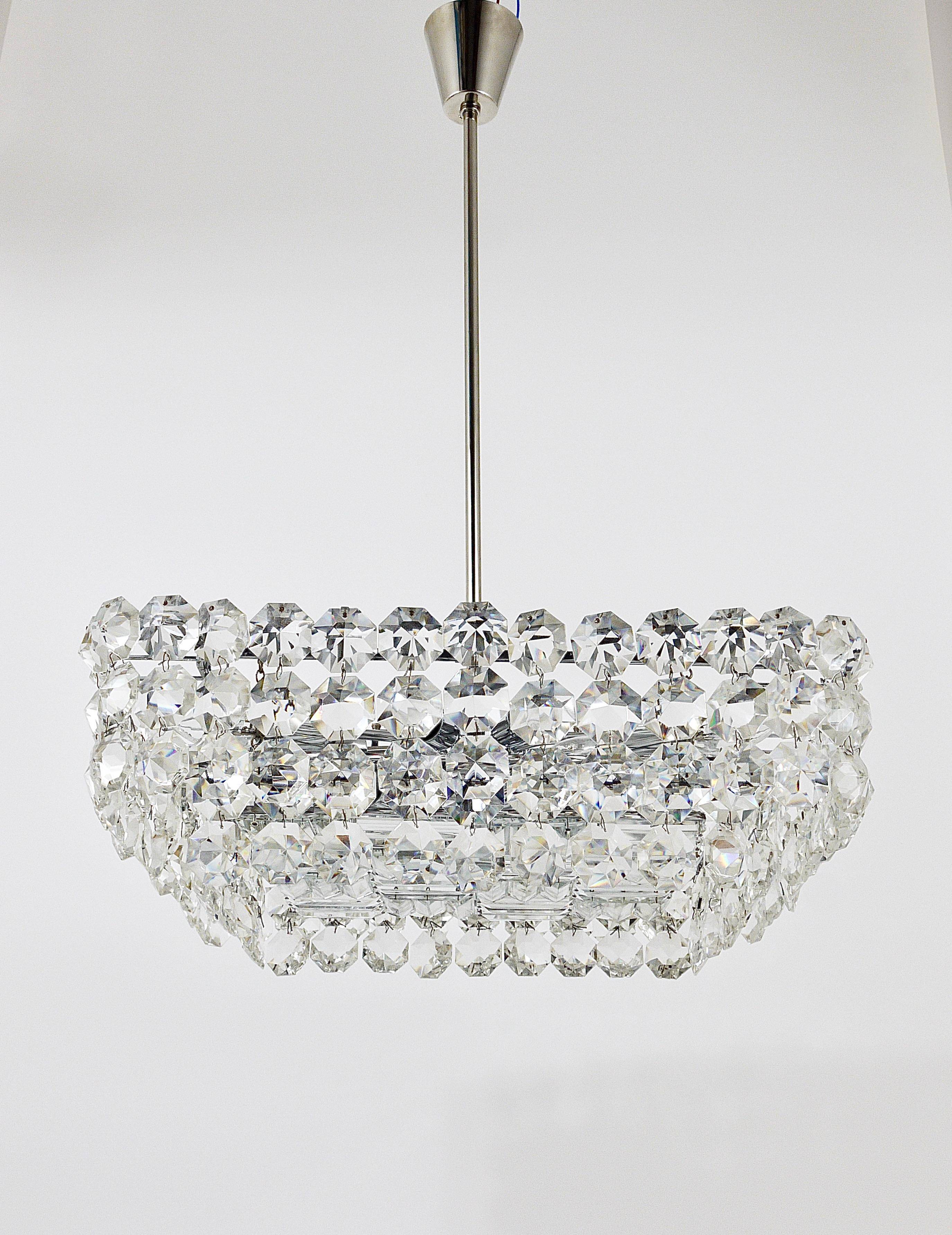Large square chandelier by Bakalowits with diamond-shaped crystals, Austria, 1950s.
