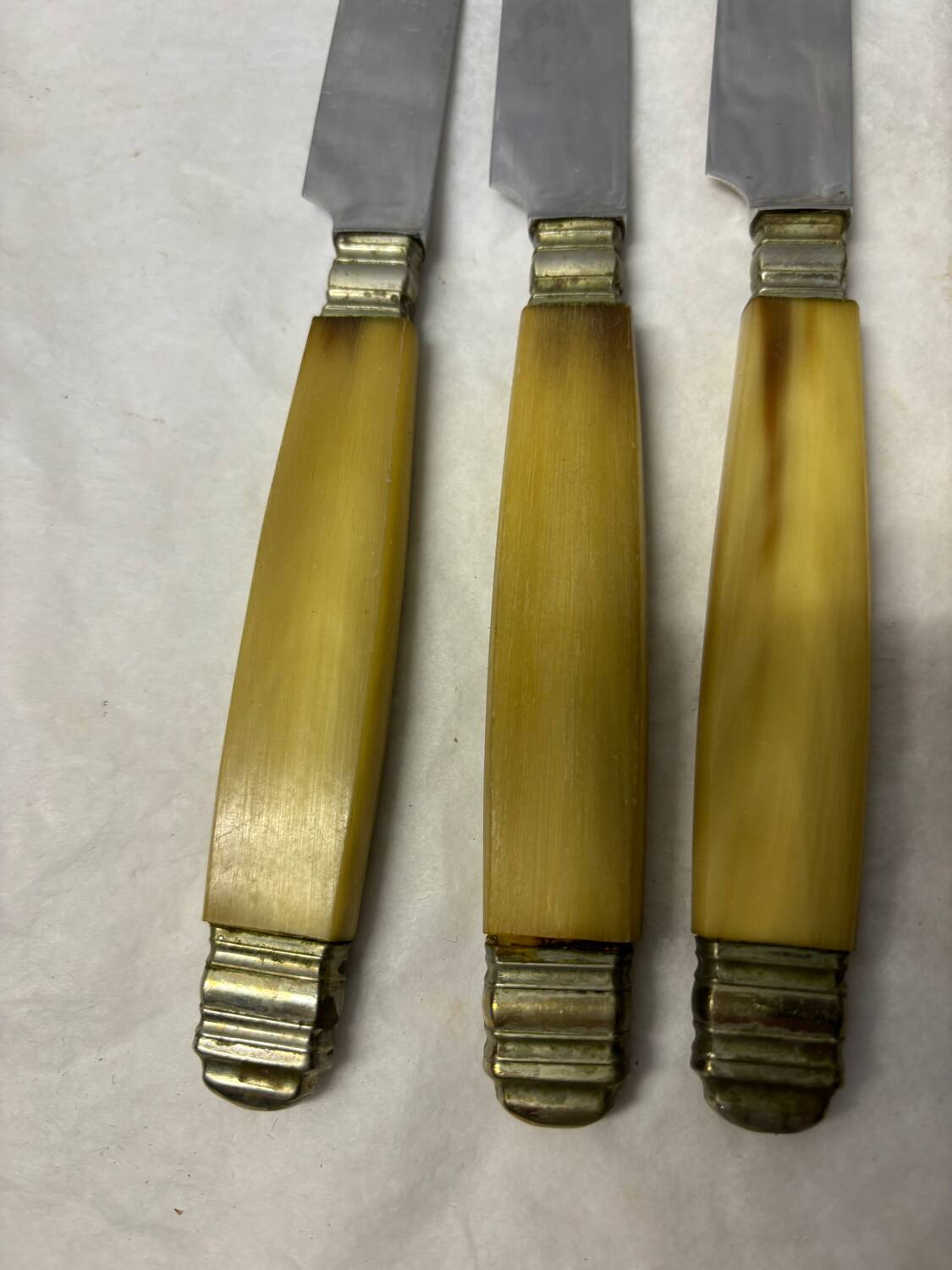 Set of 6 old stainless steel knives Gagne la couture