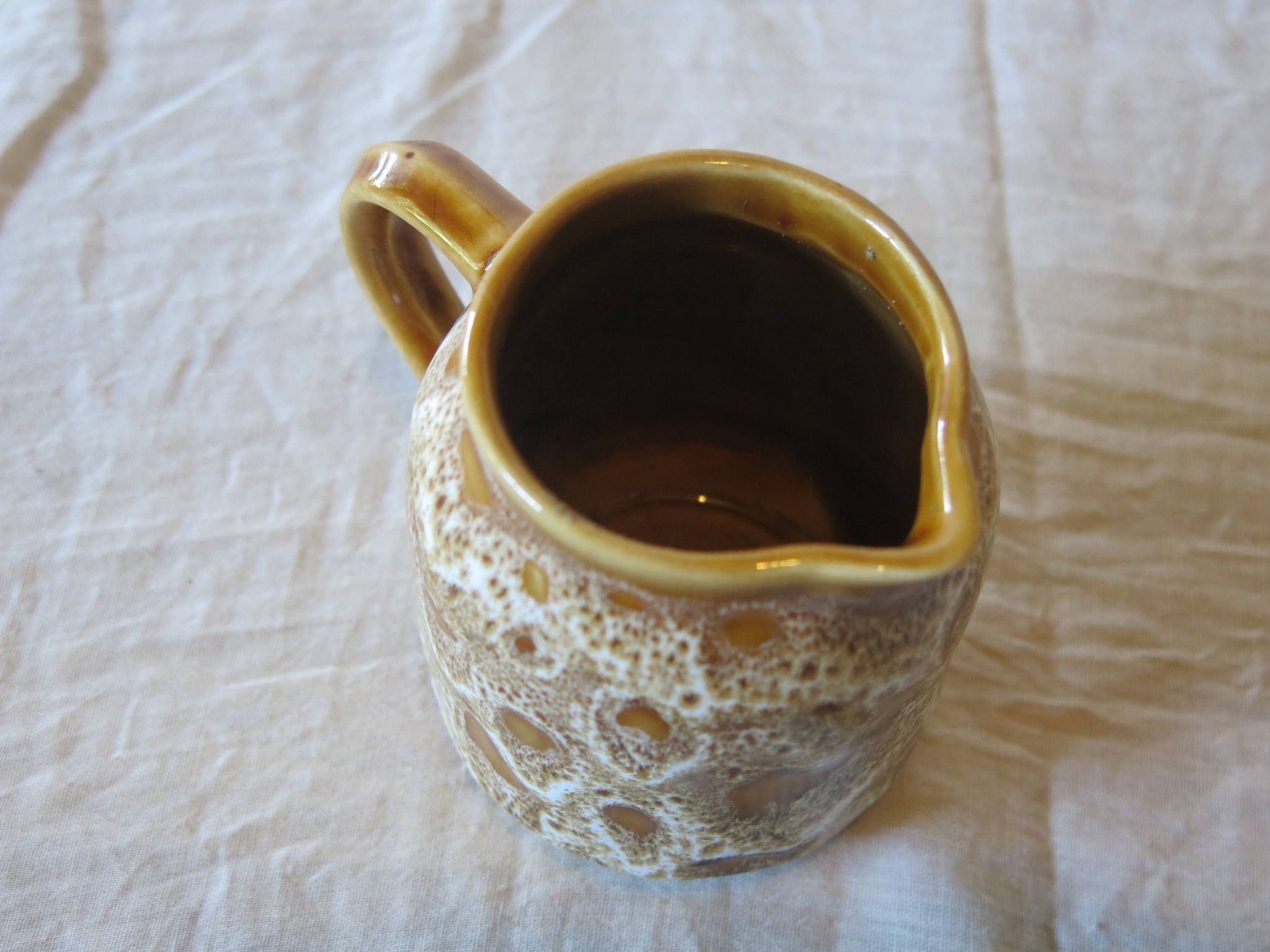 pretty milk jug from Sarreguemines in very good condition