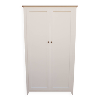 Armoire parisienne