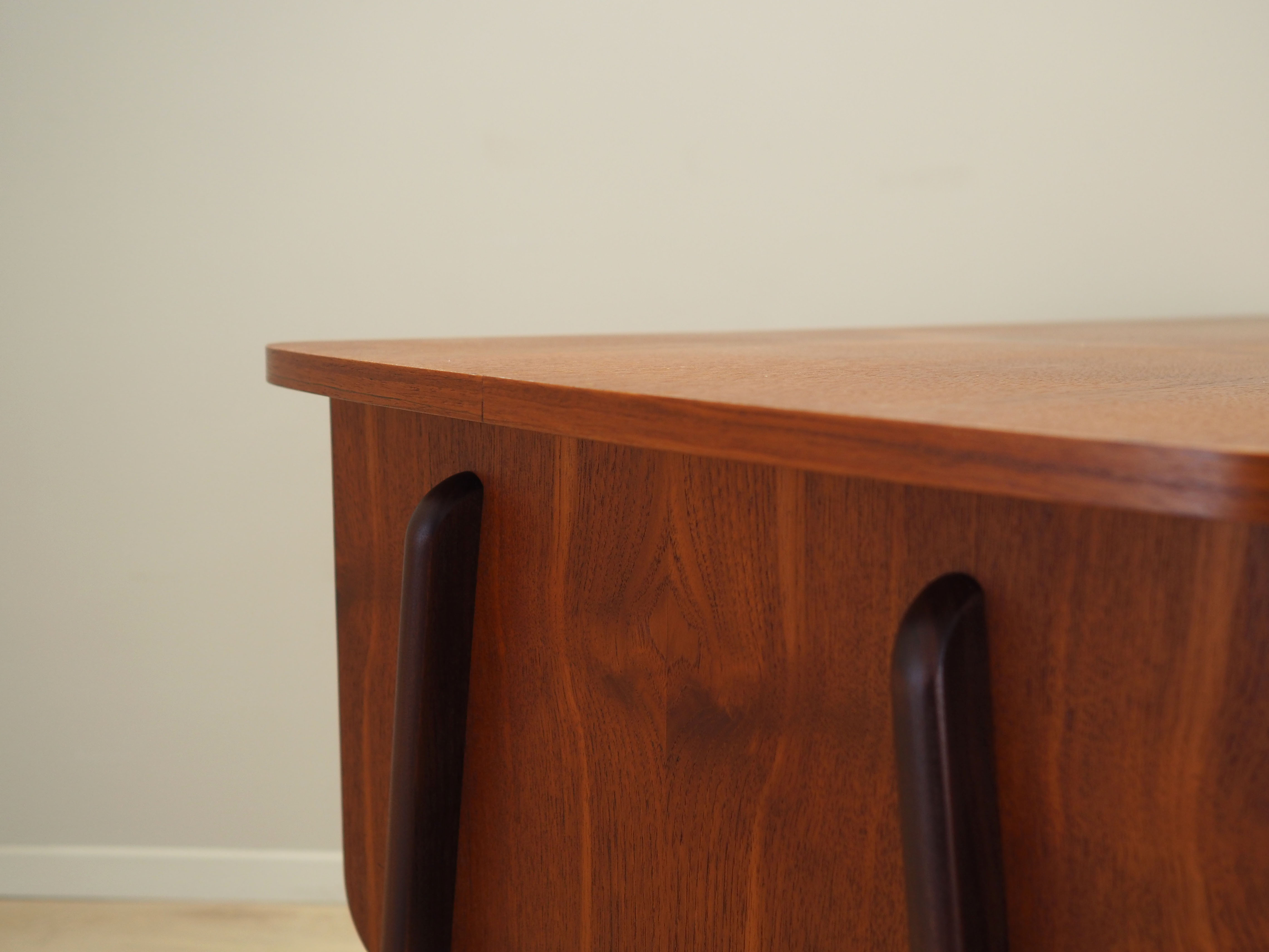 Teak desk, Danish design, 1970s, production: Denmark
