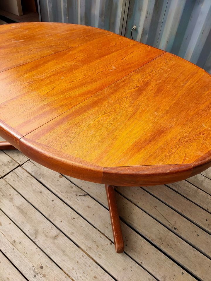 Vintage round table