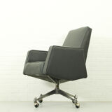 Model 98 Office chair by Theo Ruth for Artifort