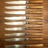 Set of 10 horn handle knives