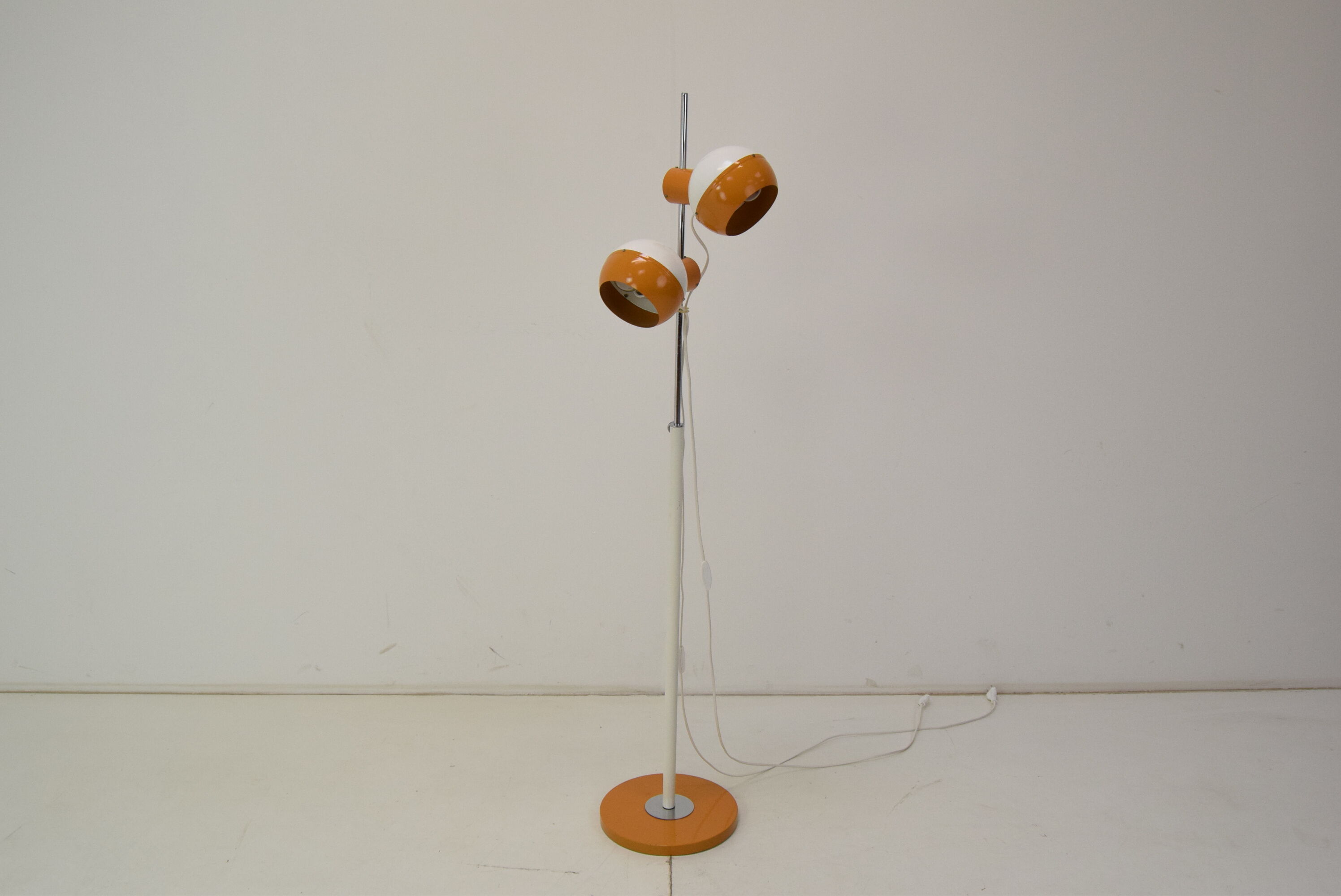 Mid-century magnetic floor lamp adjustable/drukov,1970's.
