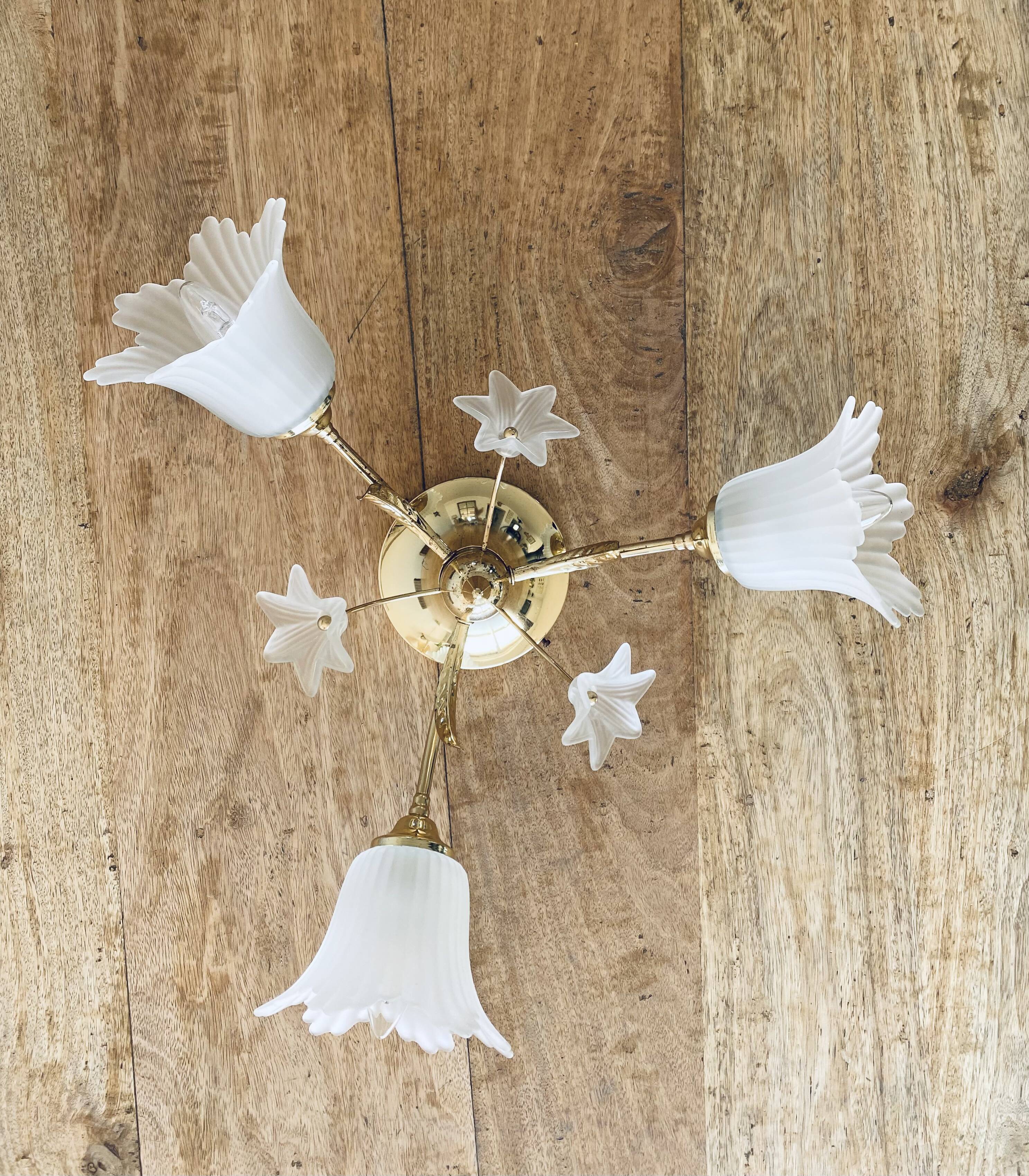 Ceiling lamp art deco flowers three fires