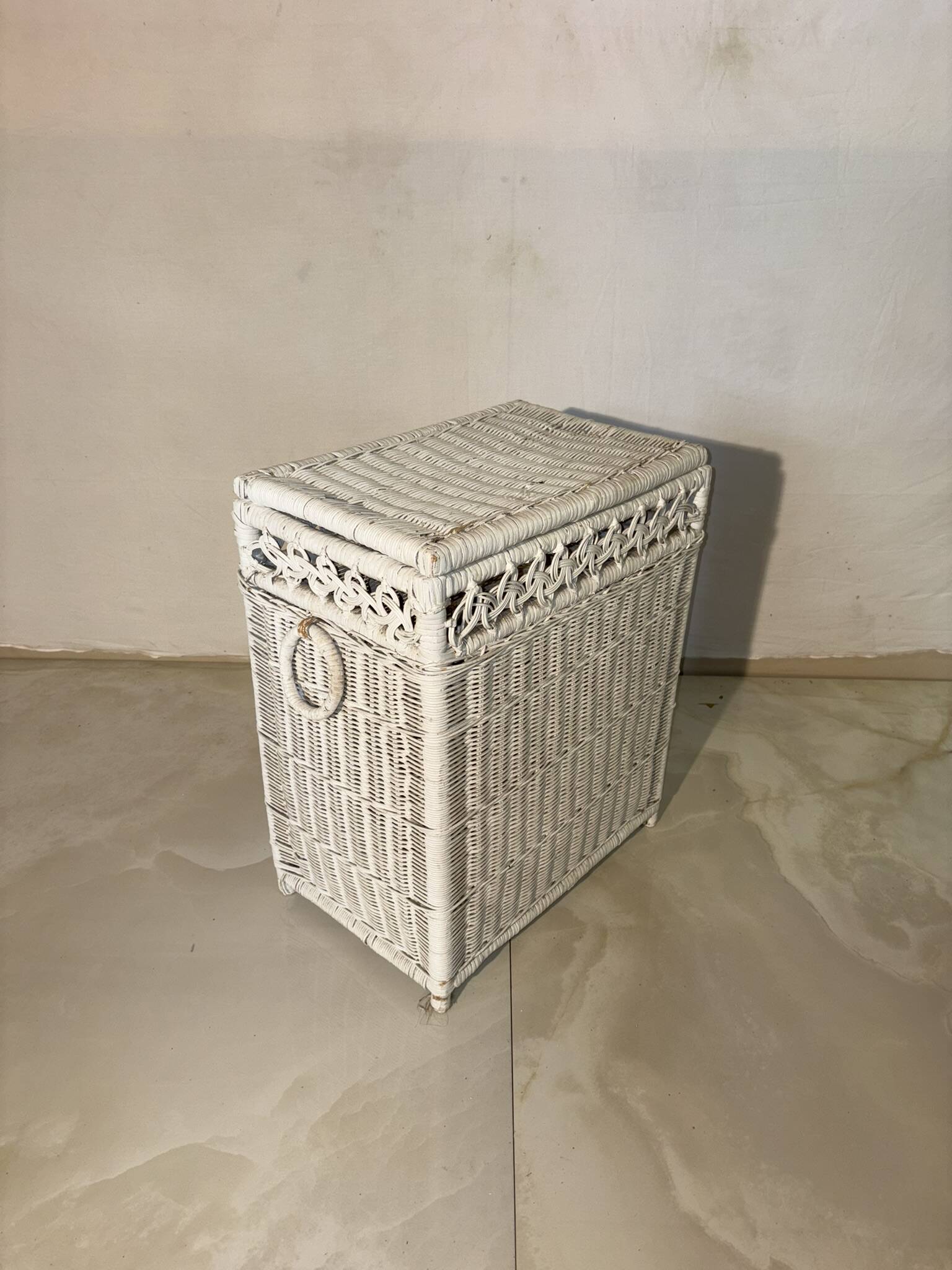 Vintage white rattan laundry basket with lid