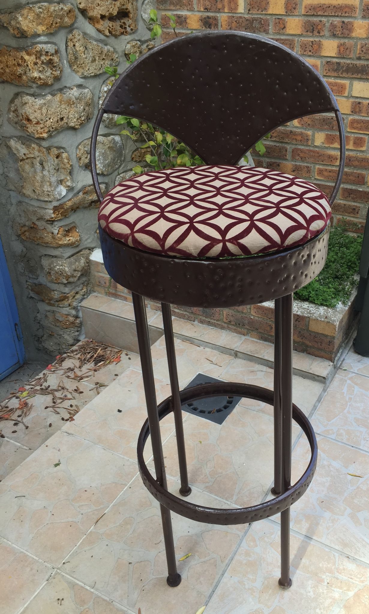 Paire de tabourets de bar anciens