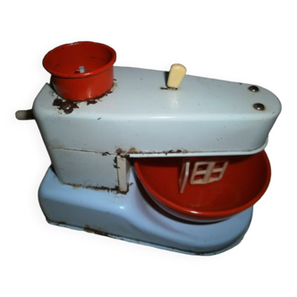 Antique toy in sheet metal Gama