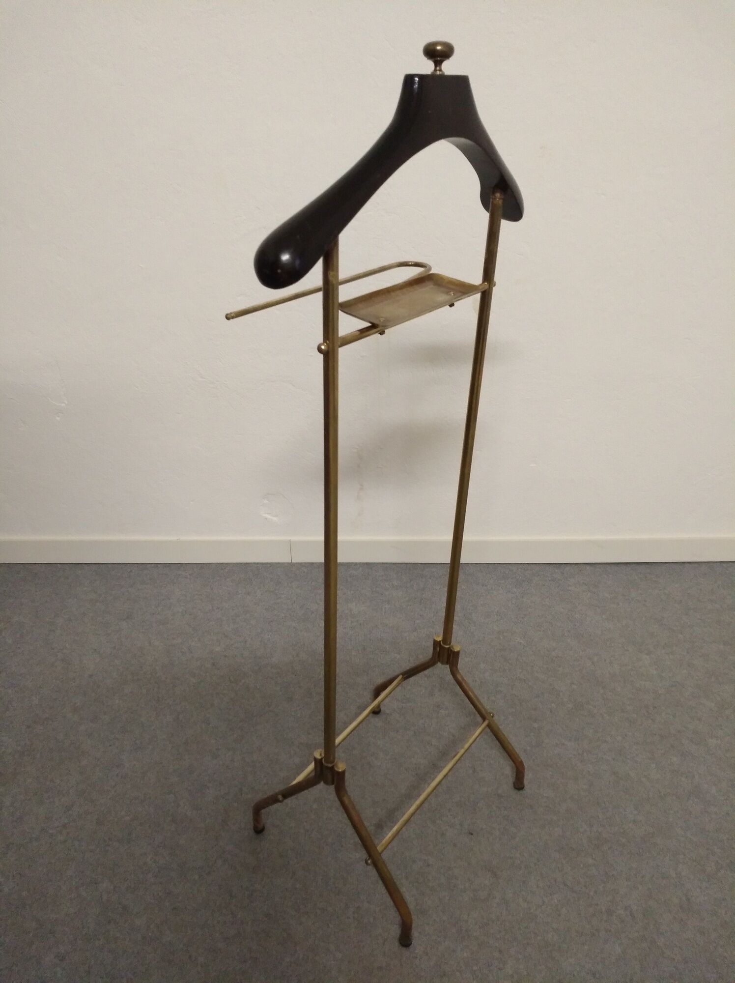 Italian brass valet from the 50s/60s