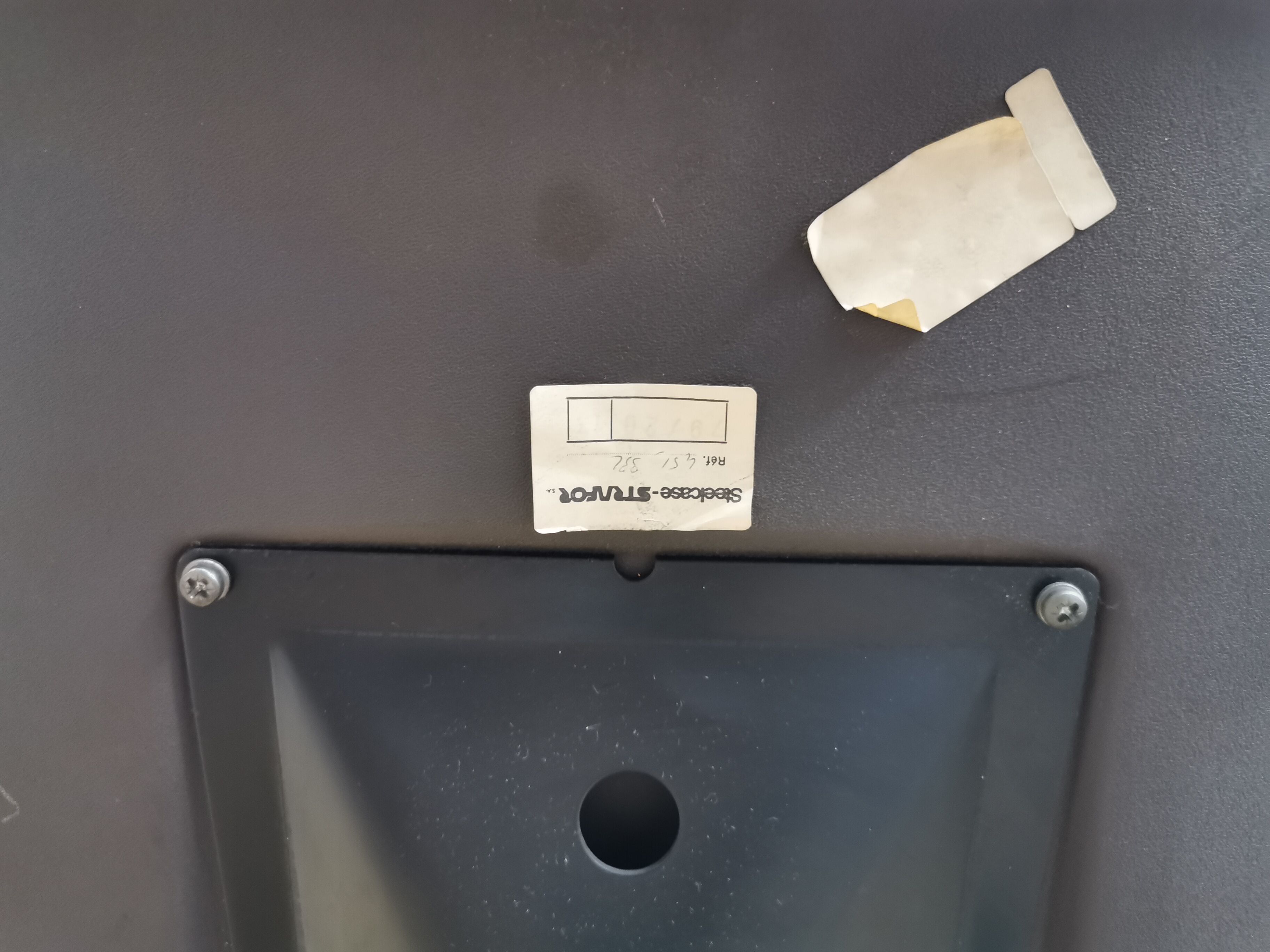 Leather Strafor office armchair