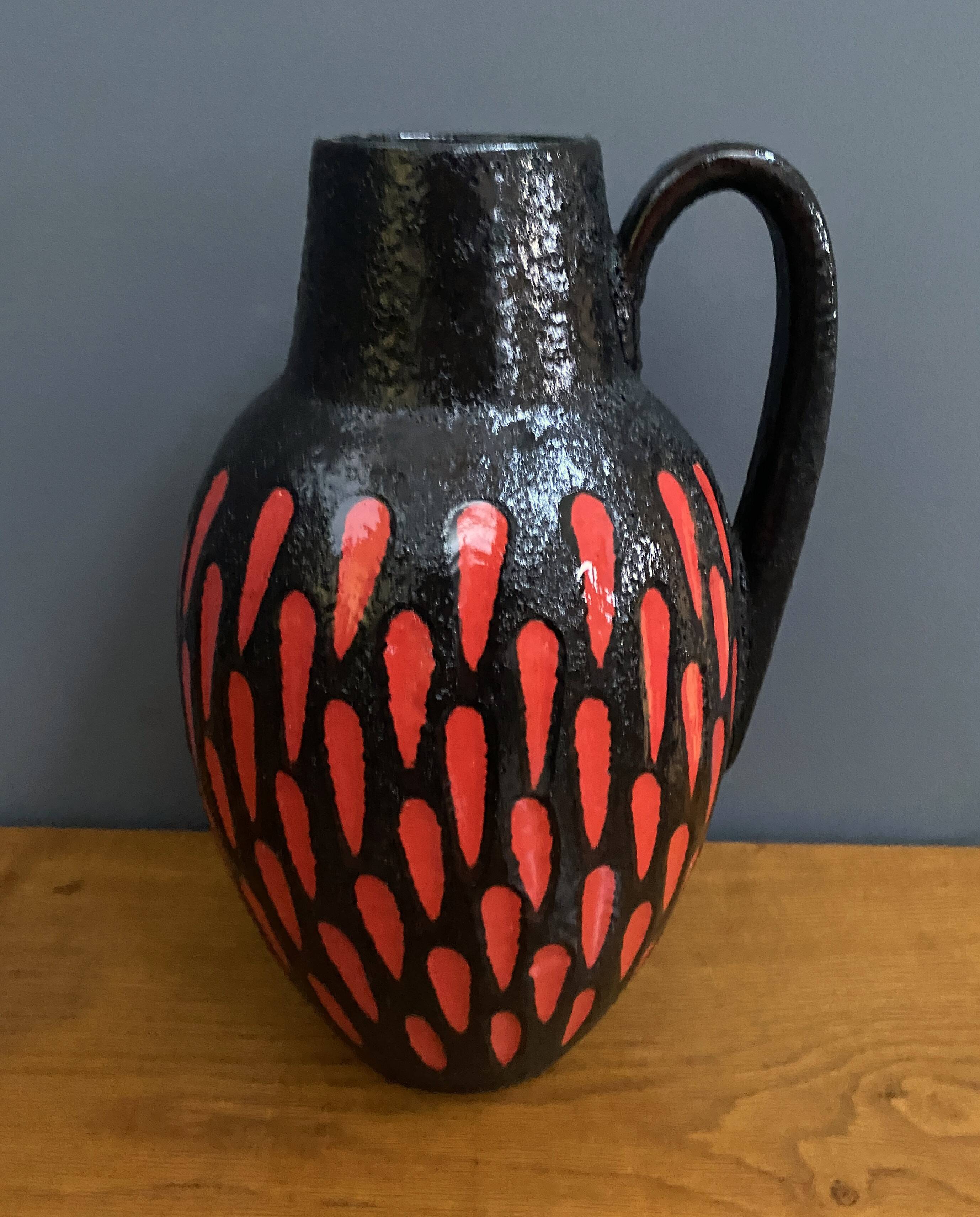 Ceramic red and black vase by Scheurich Germany model 279-38