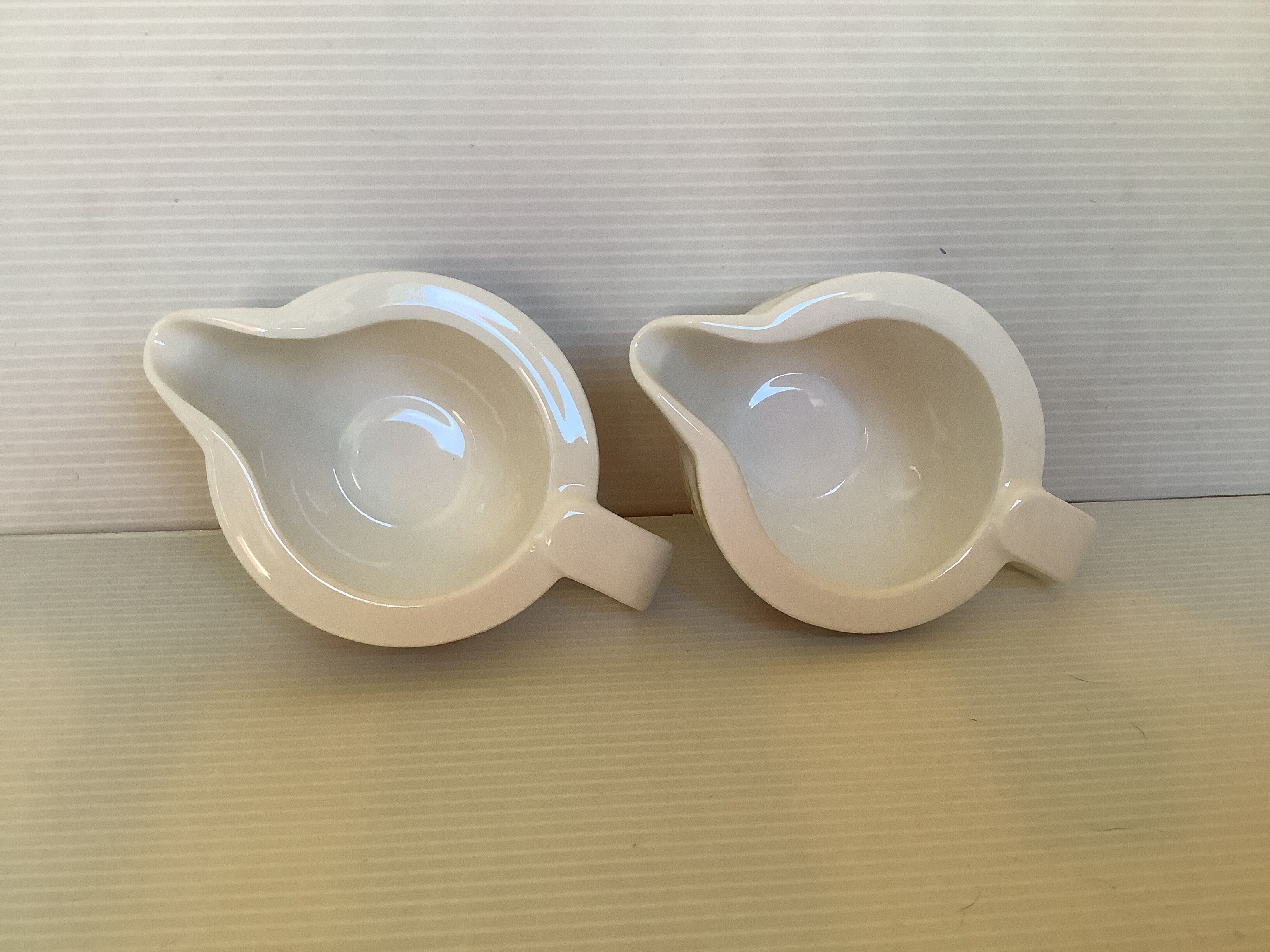 Pair of Villeroy and Boch cream and sauce boats