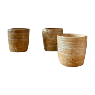 Set of 5 cups enamelled sandstone