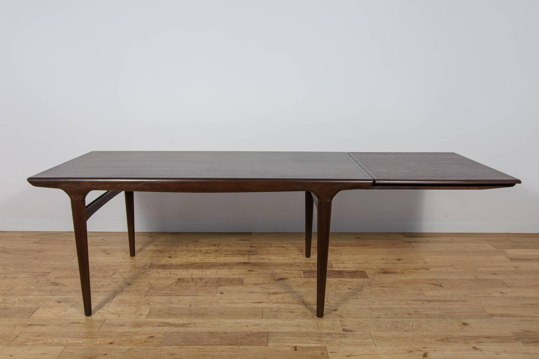 Mid-Century Teak Extending Dining Table Designed by Johannes Andersen for Uldum Møbelfabrik, Denmark, 1960s