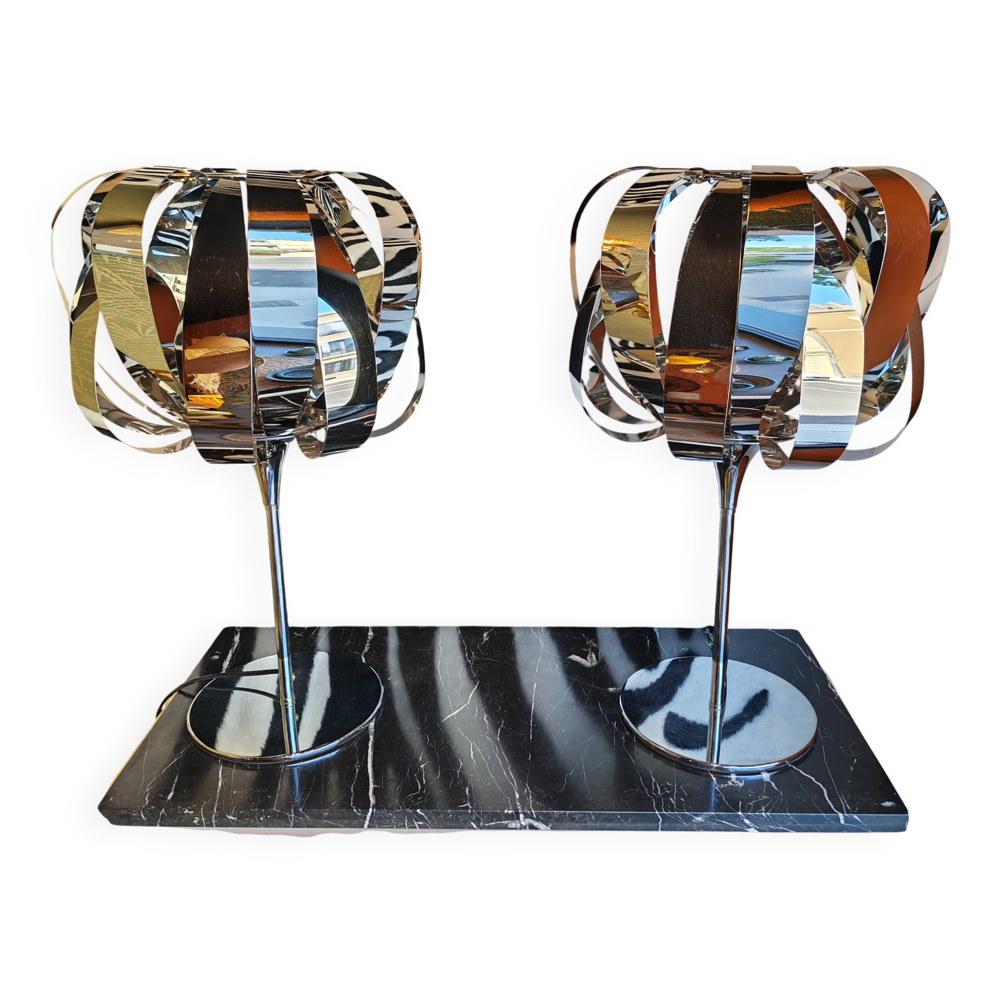 Pair of space age lamps model Eres