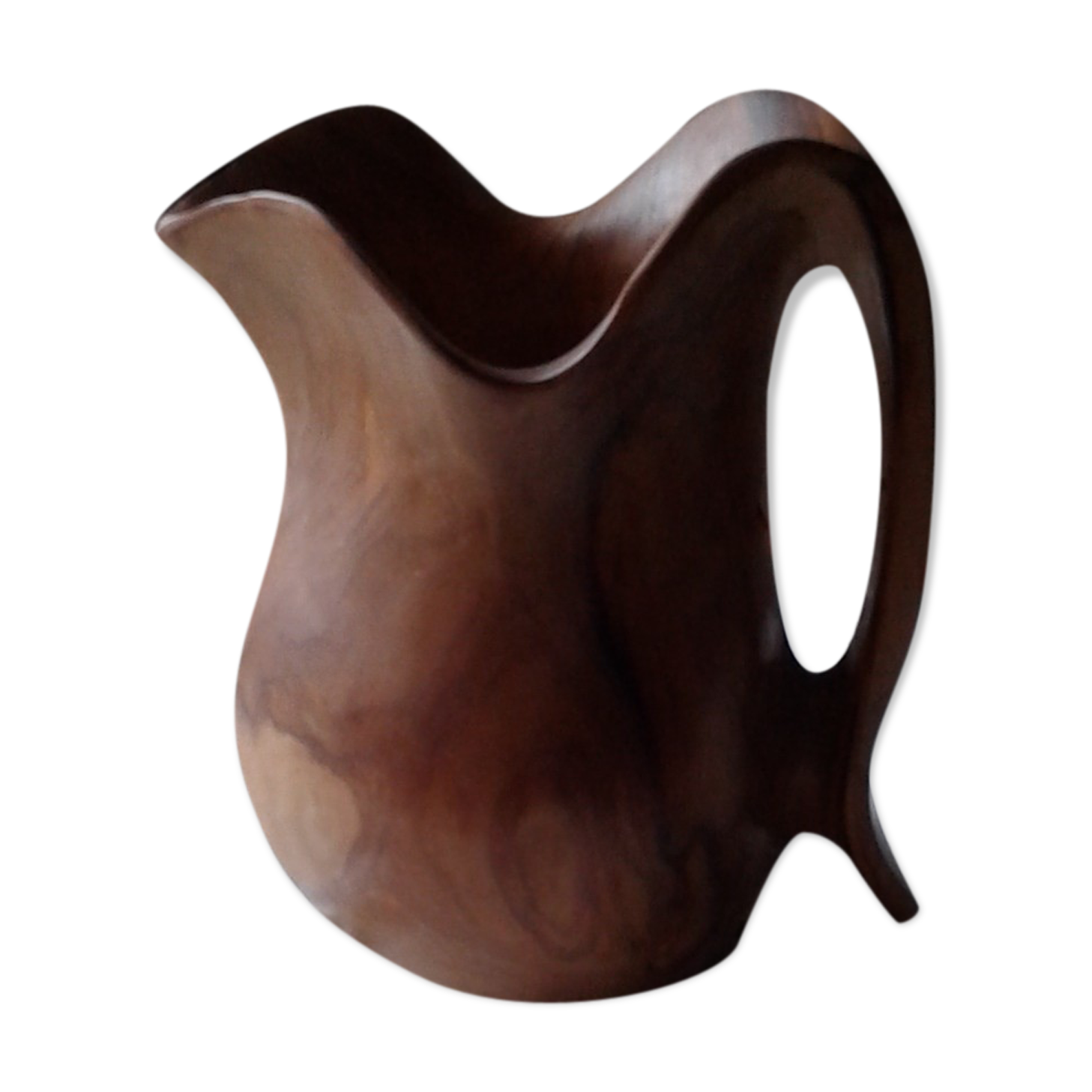 Small wooden pitcher of Olivier