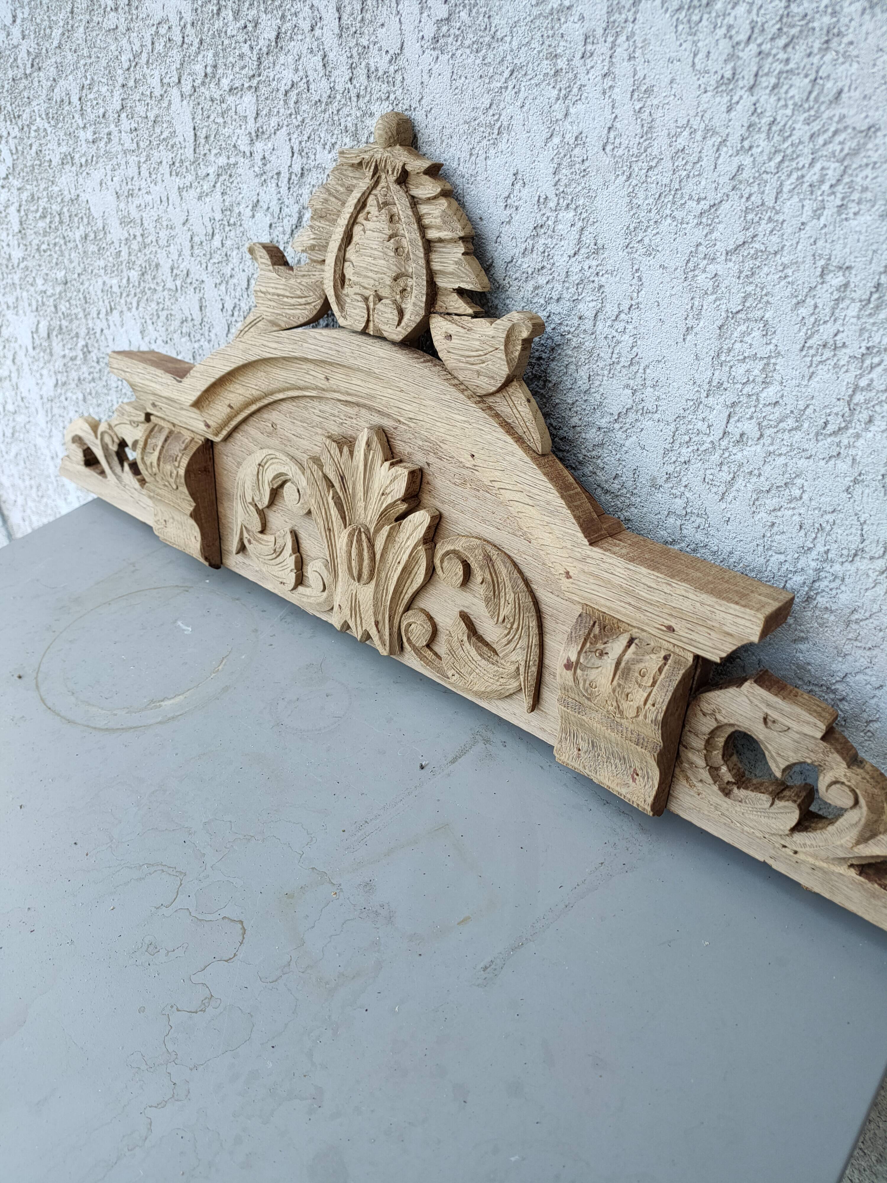 old oak pediment