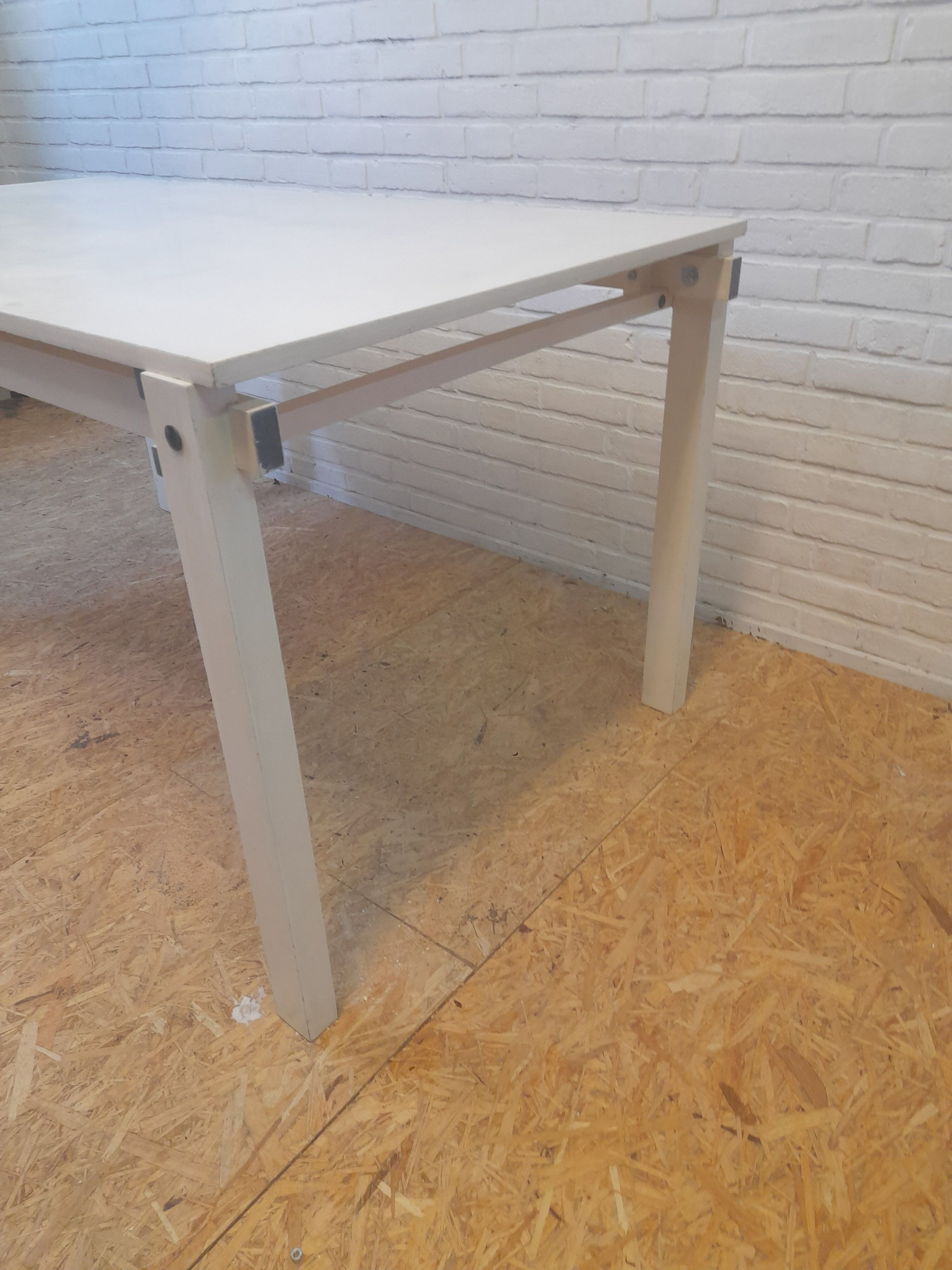 Table militaire Gerrit Rietveld