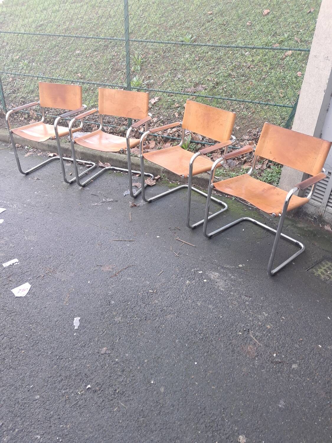 4 fauteuils Marcel Breuer