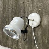 White adjustable wall lamp aka electric.