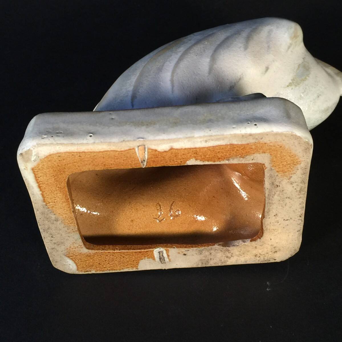 Roger Guerin - Stylised Pelican - Art Deco sculpture in sandstone (from Bouffioulx)