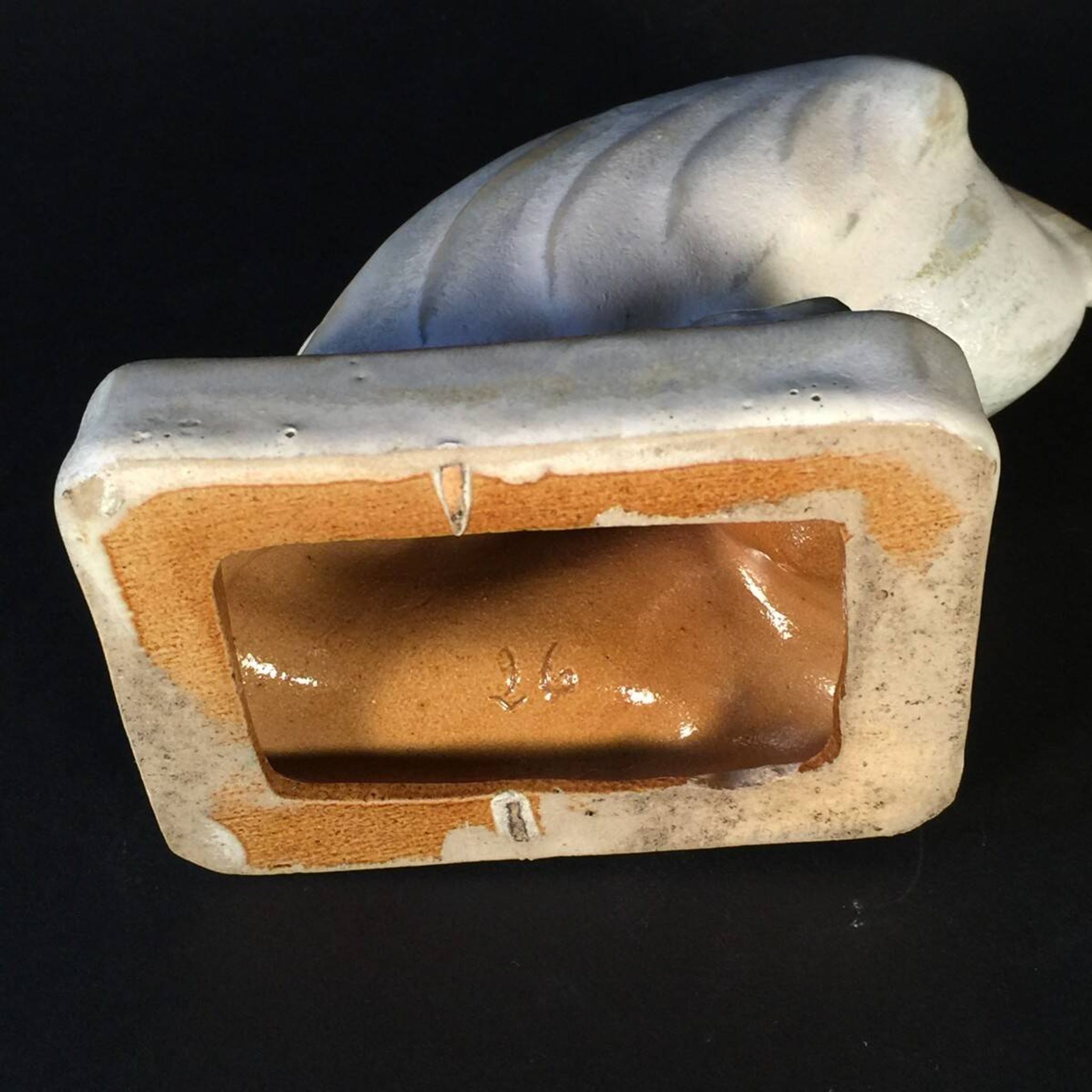 Roger Guerin - Stylised Pelican - Art Deco sculpture in sandstone (from Bouffioulx)