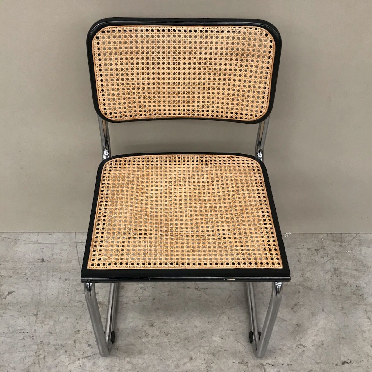 Set of 4 black Cesca Breuer chairs B32