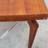 Table d'inspiration scandinave