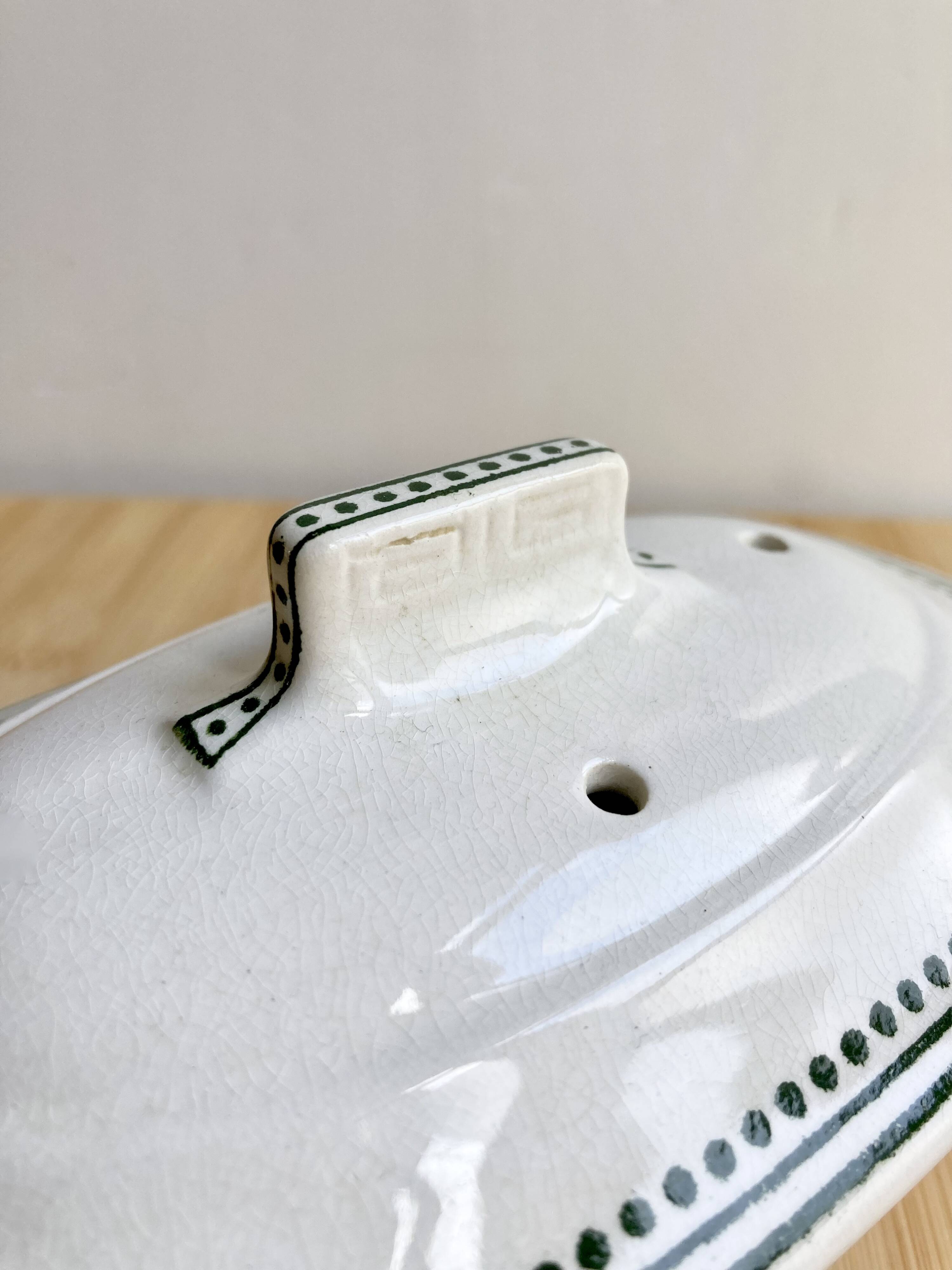 Soap box / Iron earth / Villeroy & Boch 19th century