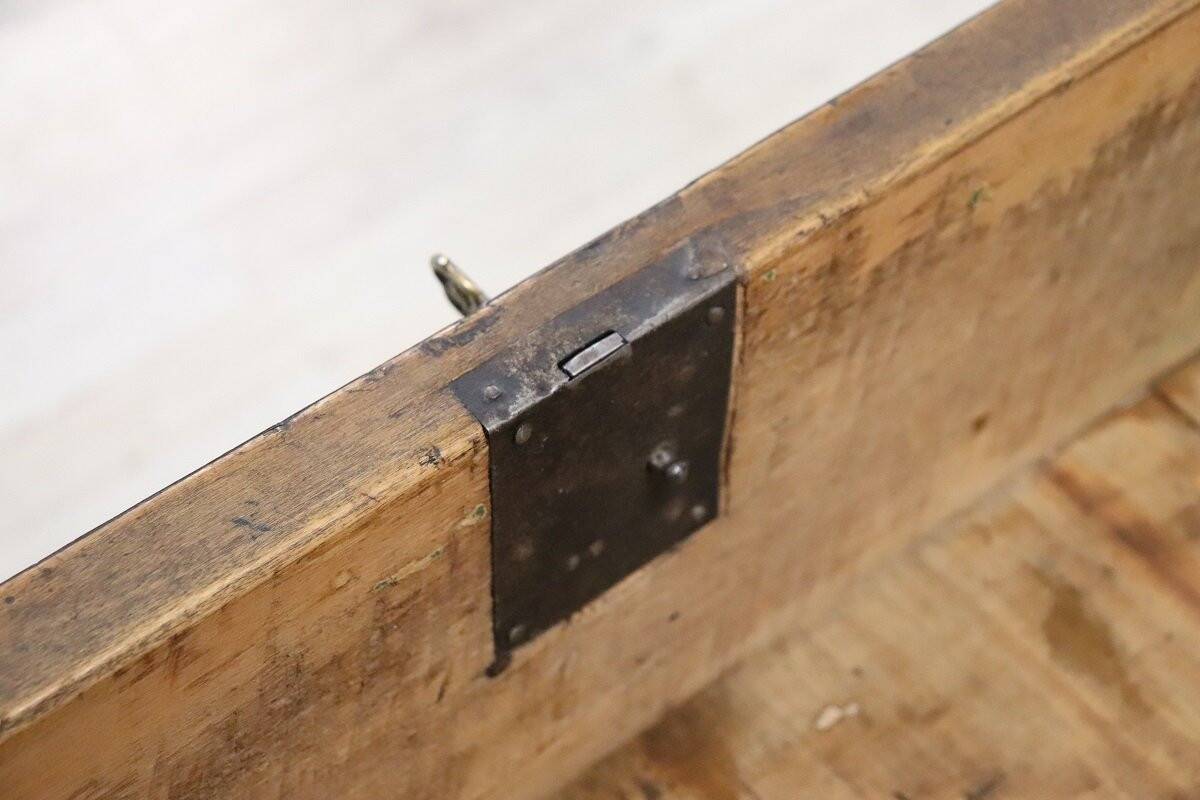 Antique walnut desk, Italy, late 18th century