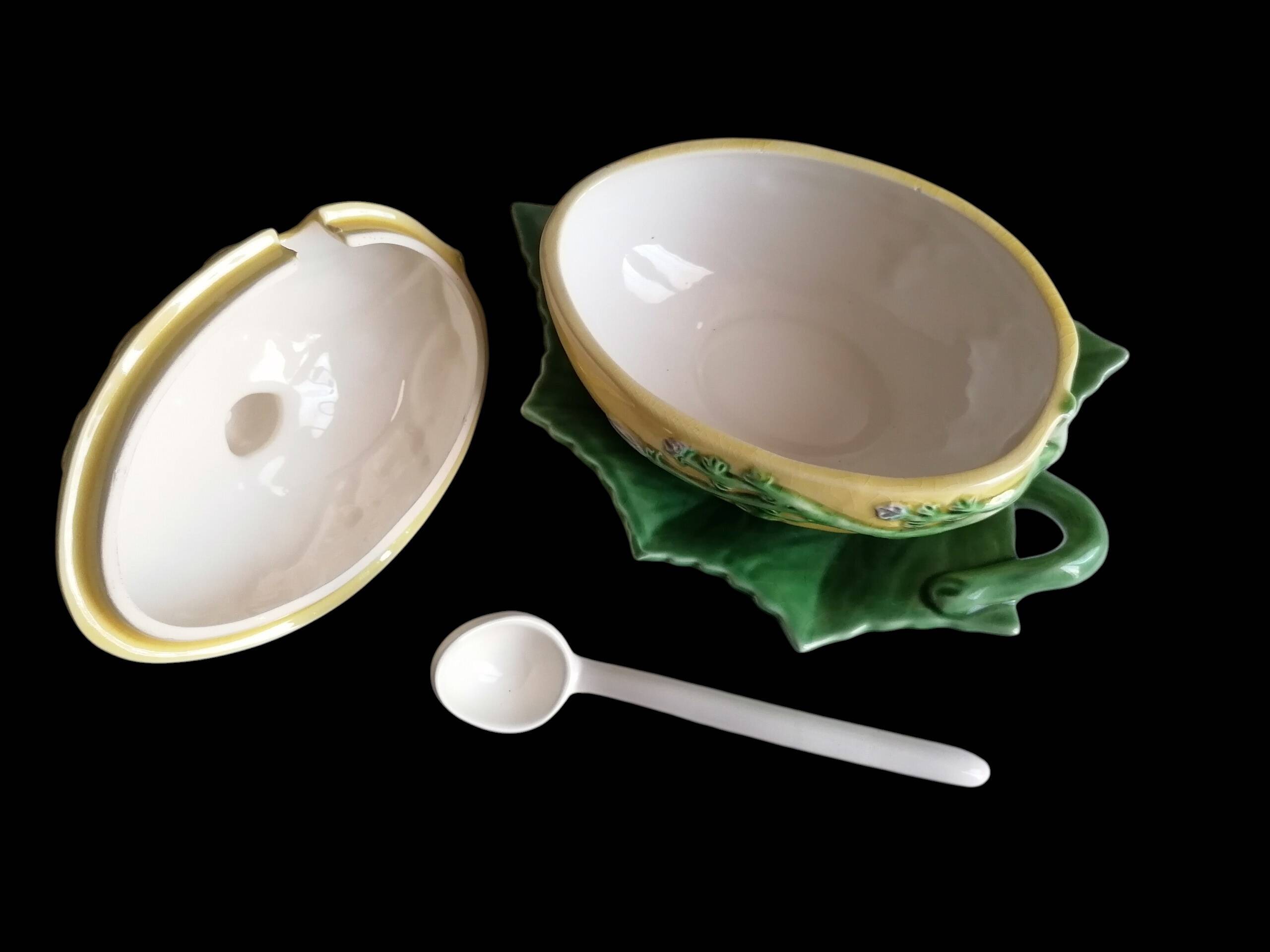 Bordallo Pinheiro covered dish