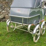 former 1950s pram that can be turned into a stroller