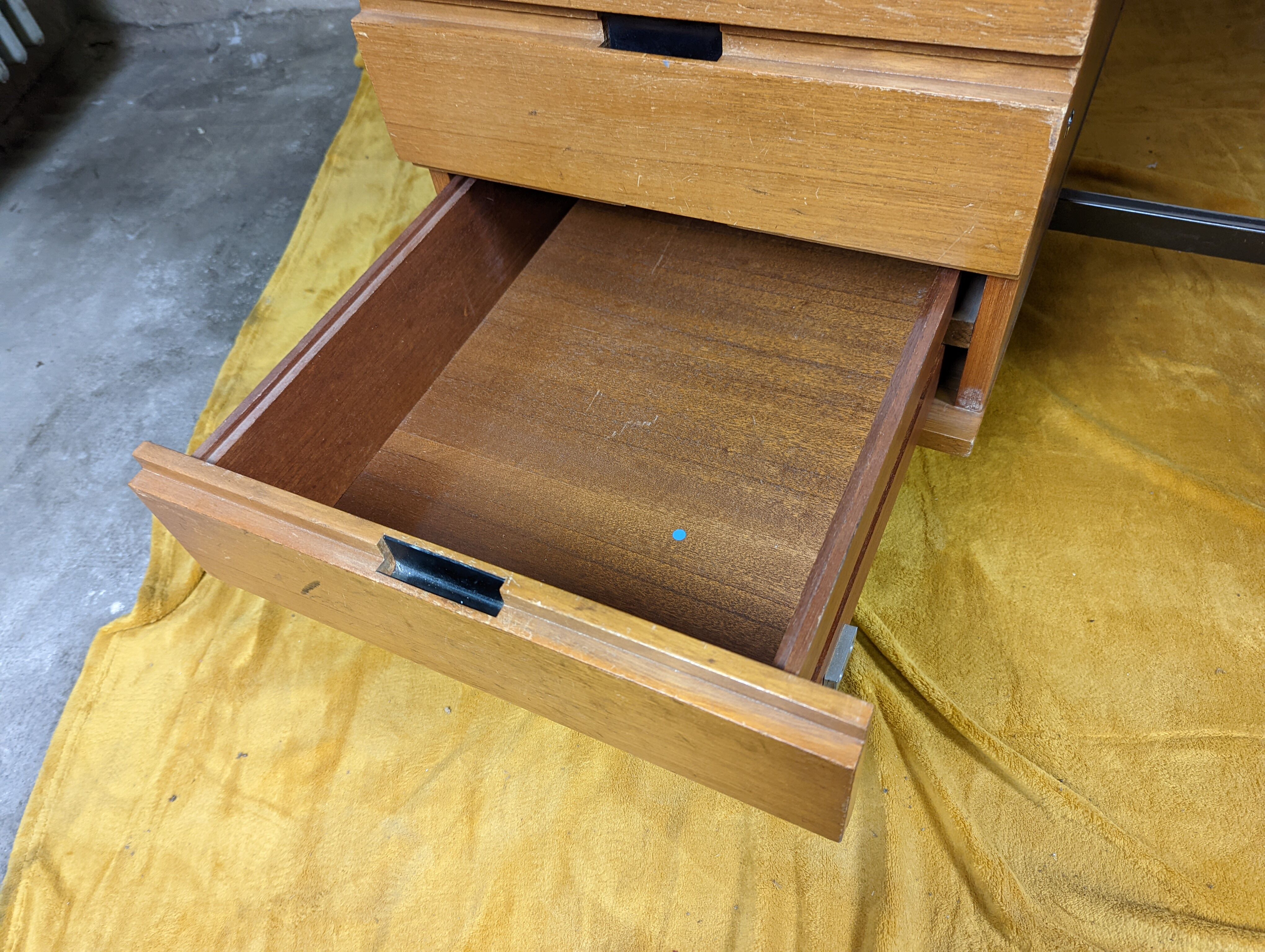 Minvielle desk in mahogany pierre guariche