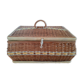 Wicker sewing box and yellow scoubidou