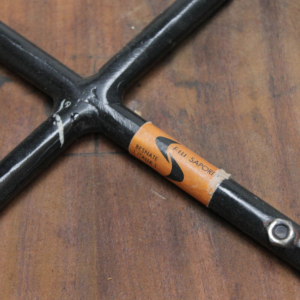 Pair of armchairs by Augusto Bozzi for Saporiti